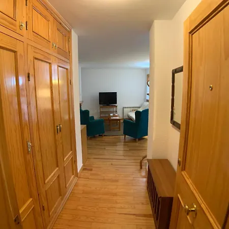 B35 - Edif. Sayo Iv - Villmor Apartment *