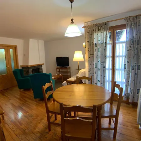 B35 - Edif. Sayo Iv - Villmor Apartment